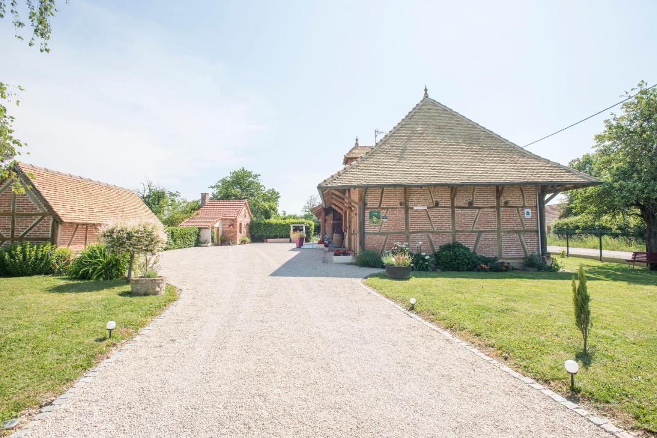 La Maison Du Bonheur Saint-Martin-en-Bresse Exteriér fotografie