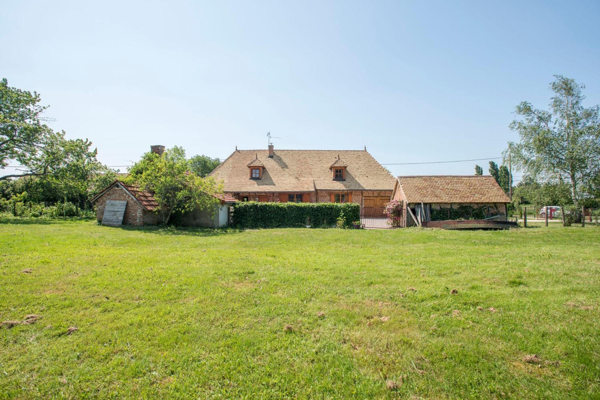 La Maison Du Bonheur Saint-Martin-en-Bresse Exteriér fotografie